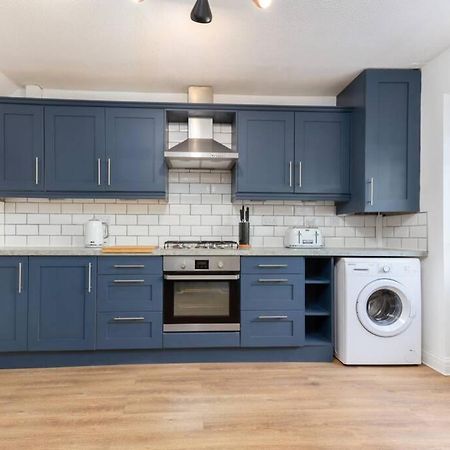 Avella By The Park Villa Lytham St Annes Bagian luar foto